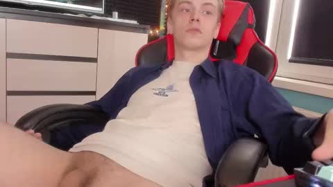 Enker online show from September 2025 01:56:01 PM