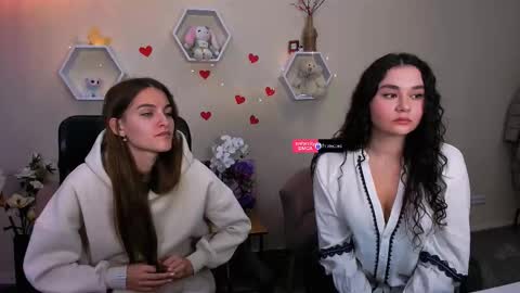 enny_mrr online show from February 2025 12:56:01 PM