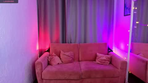 eny__kiss online show from September 2025 11:59:01 PM