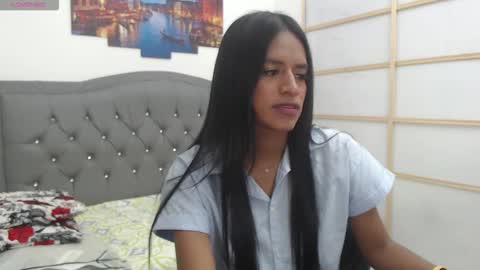 Enyenlina online show from October 2025 05:14:01 PM