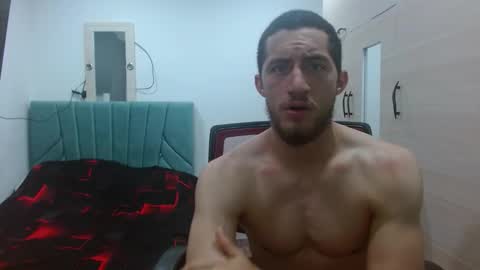 enzo_savage online show from October 2025 06:29:02 PM