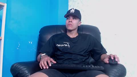 Enzo online show from April 2026 09:29:02 PM