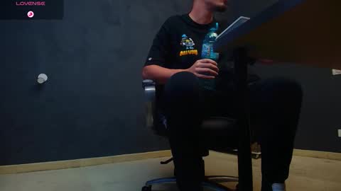 EnzoRace online show from October 2025 05:06:02 AM