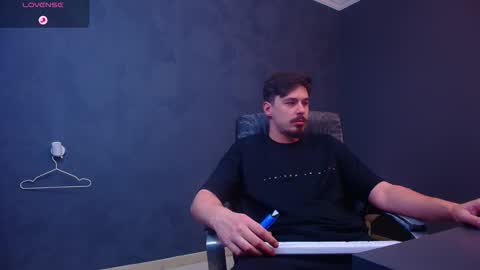 EnzoRace online show from January 2026 05:22:01 AM