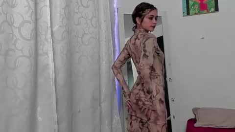 Snapshot of ephemeral_hot chatting on January 2025 11:35:01 PM Leyla online show from January 2025 11:35:01 PM