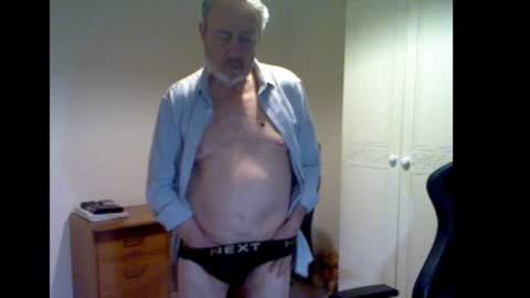 erasmus_d online show from March 2026 06:26:02 PM