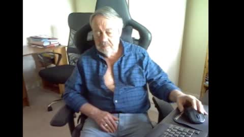 erasmus_d online show from March 2026 04:30:02 PM