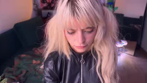 Snapshot of erectioneeering chatting on October 2025 11:29:01 AM Alissa online show from October 2025 11:29:01 AM