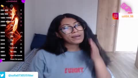 Snapshot of eren_mikasa chatting on February 2025 02:44:01 PM sofia online show from February 2025 02:44:01 PM