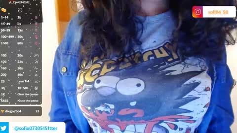 Snapshot of eren_mikasa chatting on June 2026 11:54:02 PM sofia online show from June 2026 11:54:02 PM
