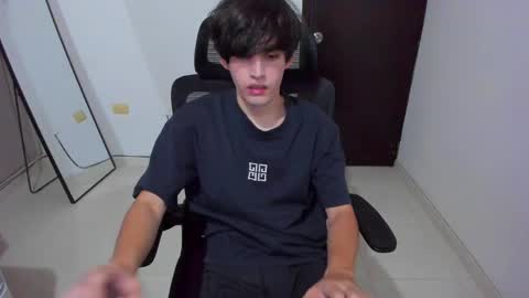 eren_tatakae online show from May 2026 11:23:04 PM