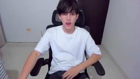 eren_tatakae online show from June 2026 12:59:02 AM