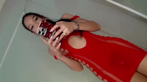 Snapshot of eres_guapa chatting on February 2025 10:42:02 PM Elisa online show from February 2025 10:42:02 PM