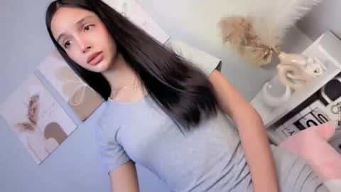 Elisa online show from May 2026 03:56:01 AM