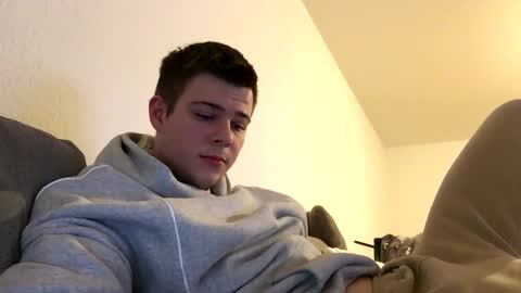 eric123754216 online show from November 2025 07:12:01 PM