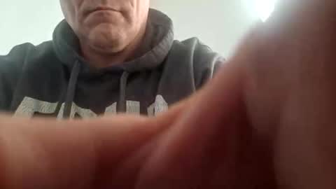 eric4698523103 online show from April 2026 01:32:02 PM