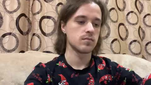 Snapshot of eric_blond chatting on October 2025 03:03:02 PM Eric online show from October 2025 03:03:02 PM