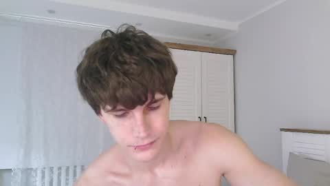 Eric Crush online show from June 2026 04:14:02 AM