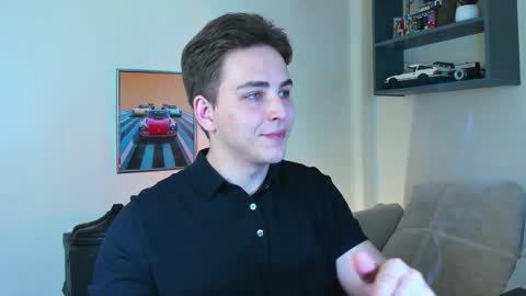 Eric online show from October 2025 07:02:01 PM