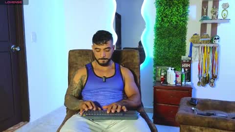 Brayan online show from January 2025 11:10:02 PM