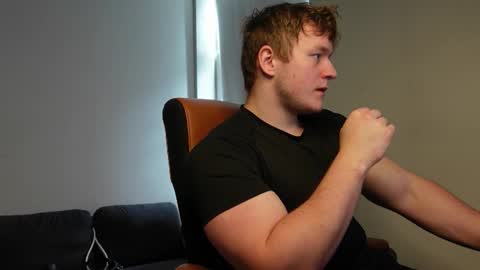 Snapshot of eric_poston chatting on September 2025 10:08:01 AM online show from September 2025 10:08:01 AM