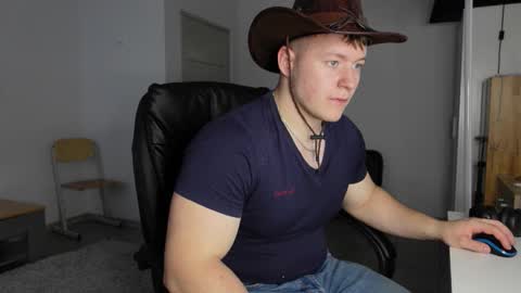 Snapshot of eric_poston chatting on October 2025 05:54:02 AM online show from October 2025 05:54:02 AM