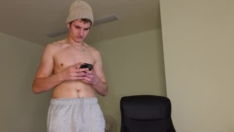 Snapshot of eric_poston chatting on October 2025 05:57:02 PM online show from October 2025 05:57:02 PM