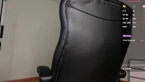 Snapshot of eric_poston chatting on October 2025 02:42:02 PM online show from October 2025 02:42:02 PM