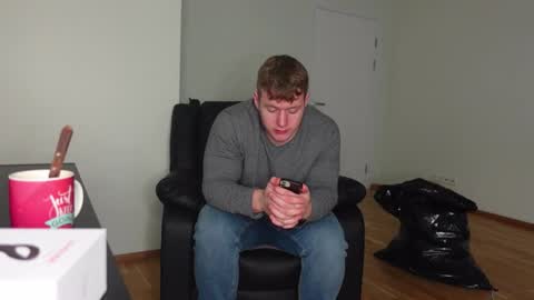 Snapshot of eric_poston chatting on November 2025 01:54:02 PM online show from November 2025 01:54:02 PM