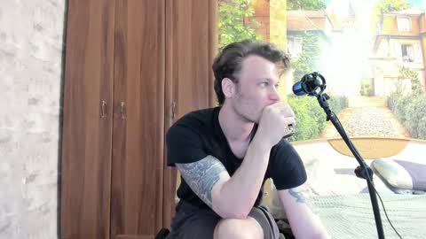 Eric online show from October 2025 06:32:02 AM