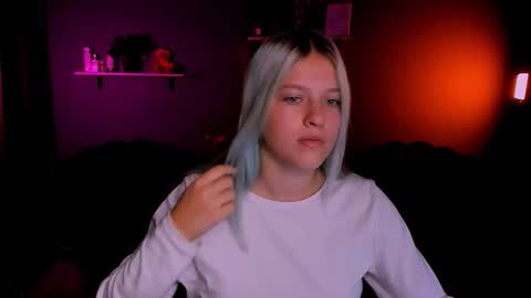 your dear Erica  online show from October 2025 01:03:02 PM