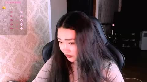 Erica Wayne online show from April 2026 07:07:02 PM