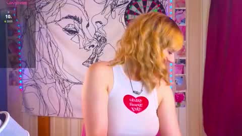 Snapshot of erica_winterr chatting on September 2025 02:46:02 AM Erica Winterr online show from September 2025 02:46:02 AM