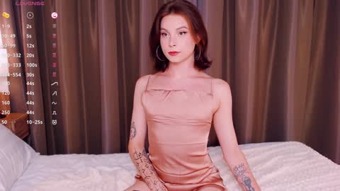 Snapshot of ericaglam chatting on December 2024 12:30:01 PM Erica online show from December 2024 12:30:01 PM