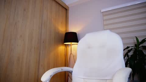 Erick Thompson online show from December 2024 10:54:02 PM