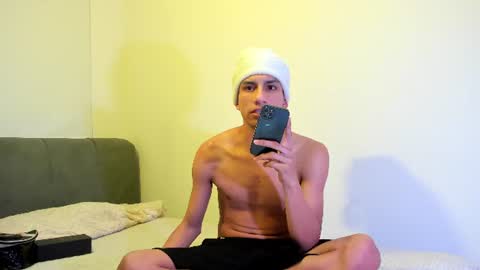 Snapshot of erick_velveth chatting on July 2026 05:20:02 AM erick online show from July 2026 05:20:02 AM
