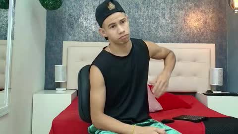   online show from February 2026 04:11:01 AM