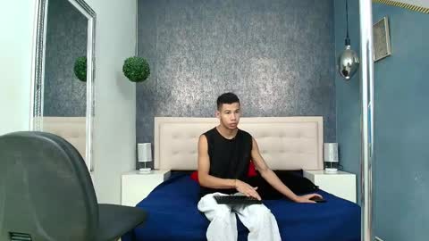   online show from April 2026 12:04:01 PM