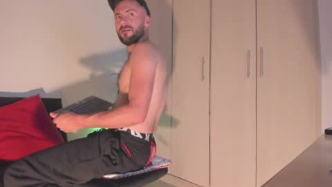 erickpritz_xh online show from April 2026 05:19:02 AM