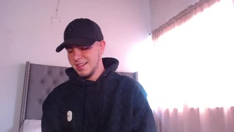 Snapshot of erik_rodriguez chatting on June 2026 05:38:02 PM Erik rodriguez online show from June 2026 05:38:02 PM