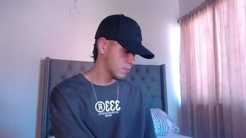 Snapshot of erik_rodriguez chatting on June 2026 08:07:02 PM Erik rodriguez online show from June 2026 08:07:02 PM