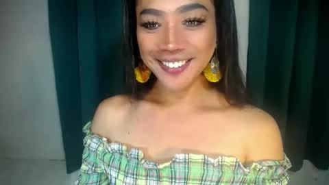 erika_madrigal online show from October 2025 08:59:01 PM