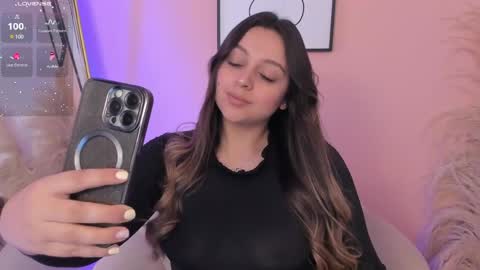 Snapshot of erika_mendez1 chatting on May 2026 07:00:02 PM Erika Mendez online show from May 2026 07:00:02 PM