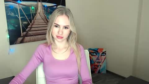 Erika online show from March 2025 01:08:01 PM