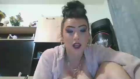 Snapshot of erikaguapa1989 chatting on May 2026 02:08:02 AM erikaguapa1989 online show from May 2026 02:08:02 AM