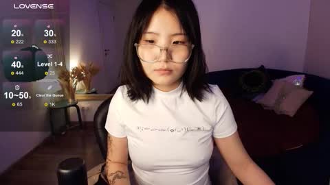 Erika online show from September 2025 02:11:01 AM