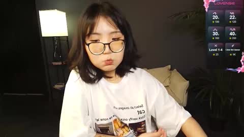 Erika online show from September 2025 08:38:01 AM