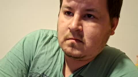 Snapshot of erikstar chatting on July 2026 09:35:01 PM erikstar online show from July 2026 09:35:01 PM