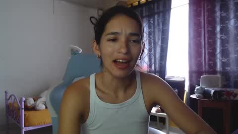 erina_1 online show from February 2025 05:31:01 PM