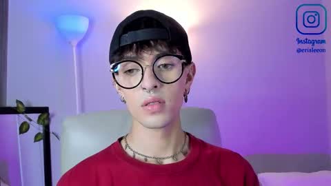 Snapshot of erisleon chatting on November 2025 01:04:01 AM online show from November 2025 01:04:01 AM